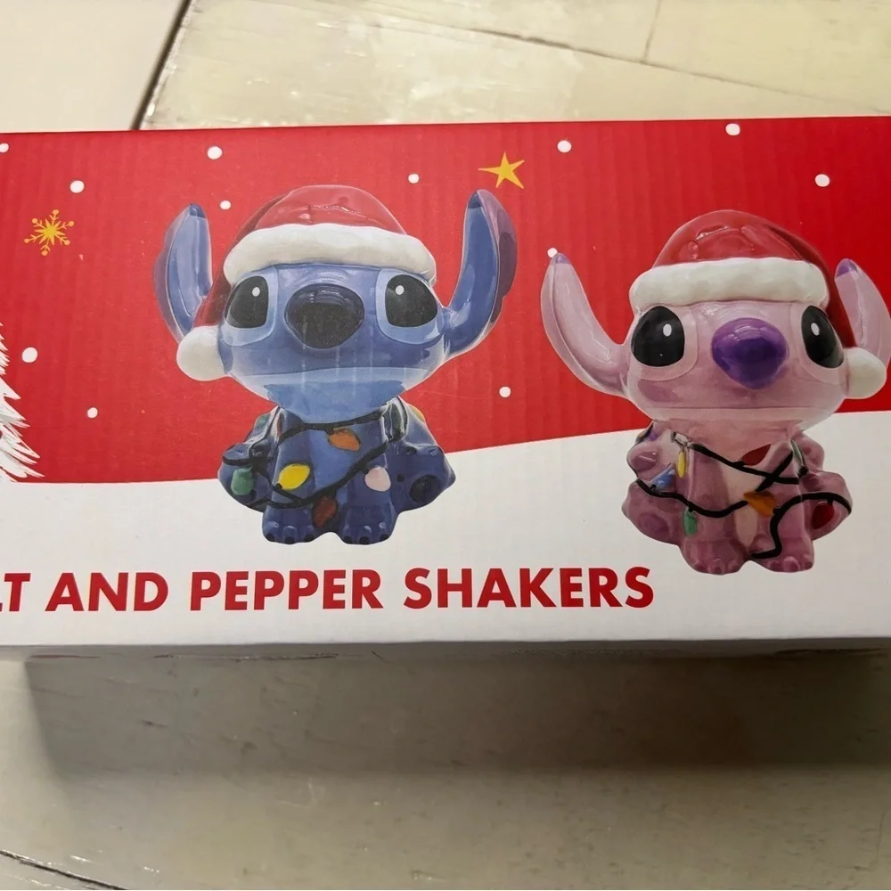 Disney Lilo And Stitch Stitch And Angel Christmas Salt And Pepper Shakers New